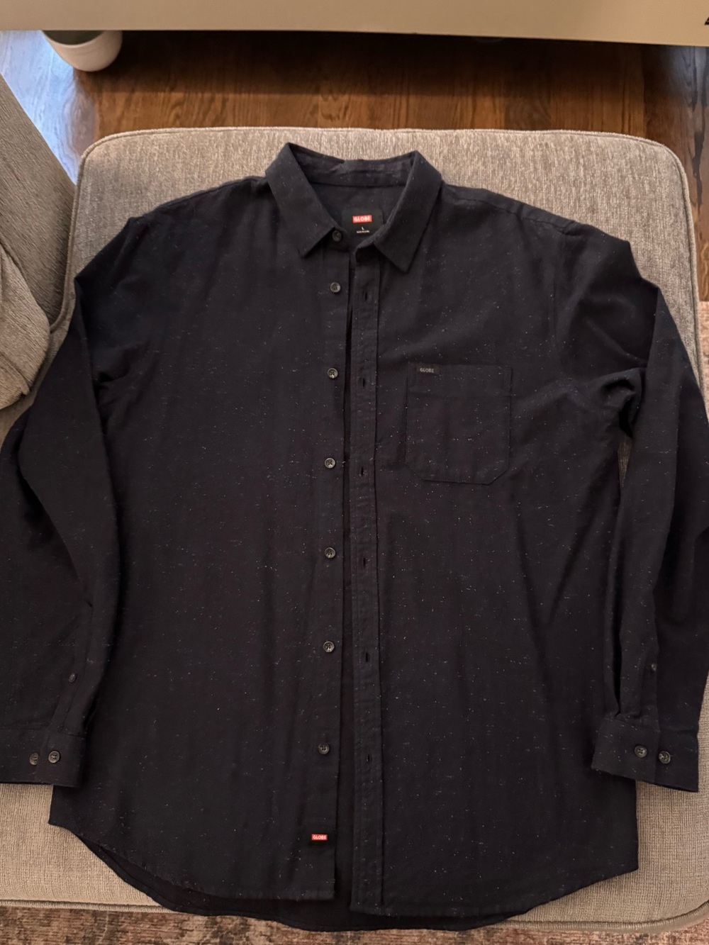 Men’s Globe long sleeve button down